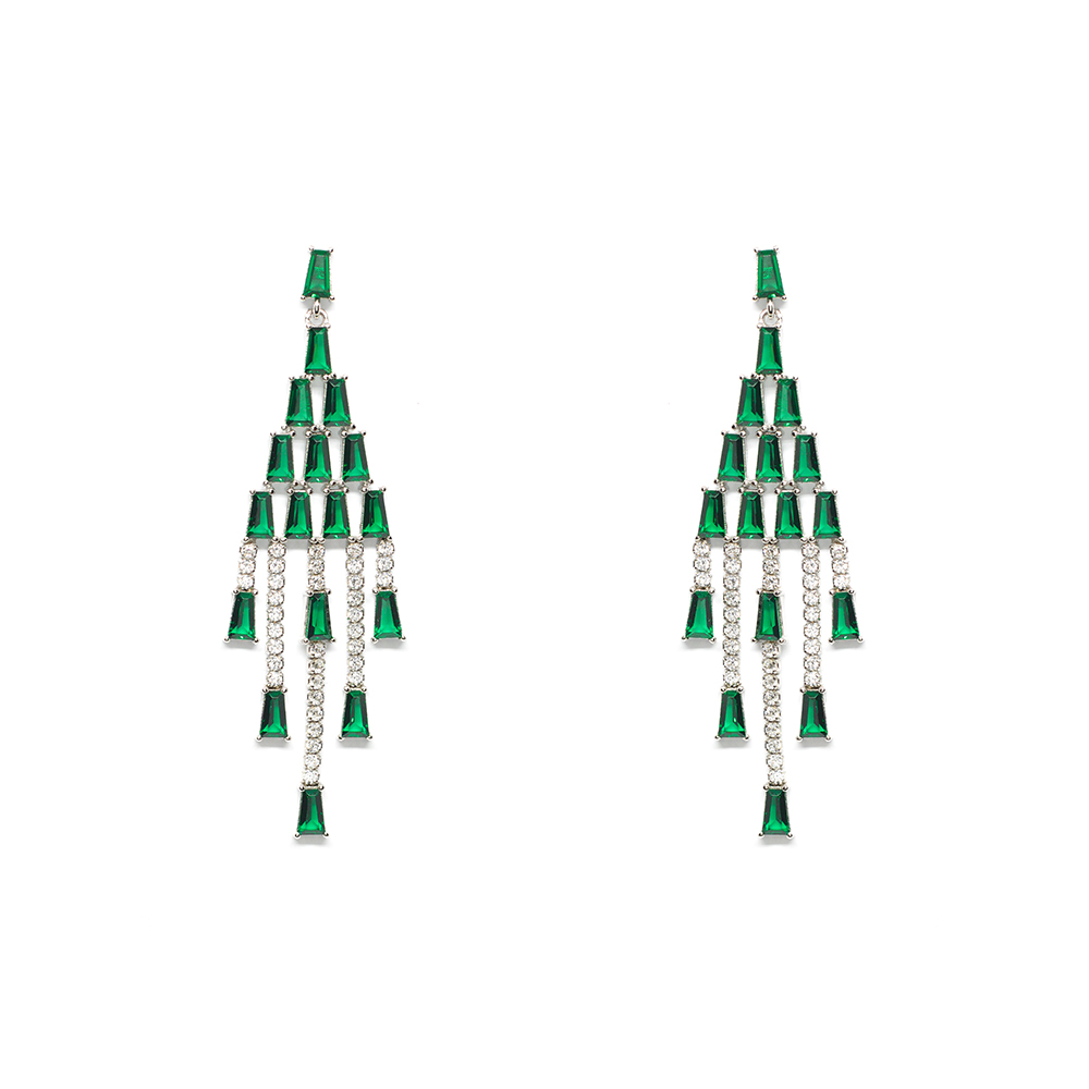 Σκουλαρίκια chandelier ασημένια  με λαμπερά cubic zirgons σε λευκό και σμαραγδί χρώμα