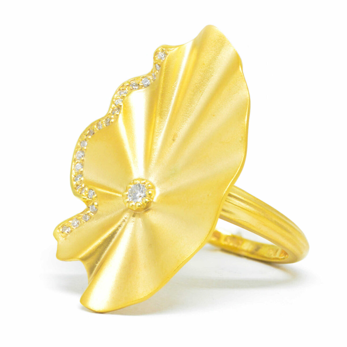 Δαχτυλίδι χρυσό με διαμάντια  Κ18